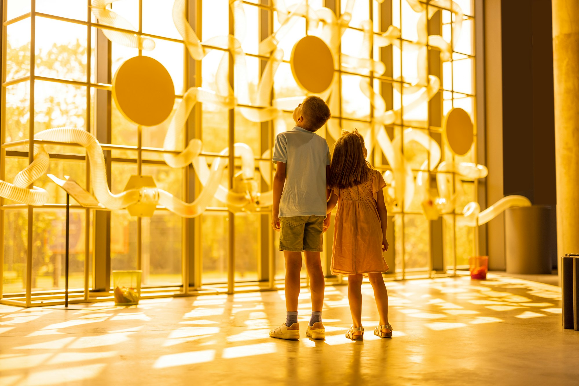 Kids in science museum